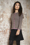 Lana Grossa VEST MET KABELS EN BOORDPATROON Cool Wool