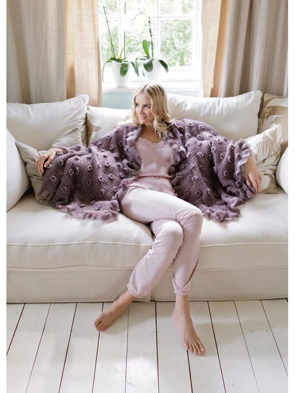 Lana Grossa GEHAAKTE STOLA MET BLOEMEN Silkhair
