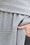 Lana Grossa RECHT-AVERECHT-STOLA Cool Wool