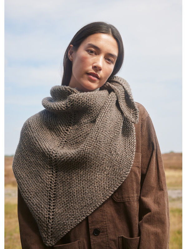 Lana Grossa DRIEHOEKIGE STOLA Alta Moda Cashmere 16
