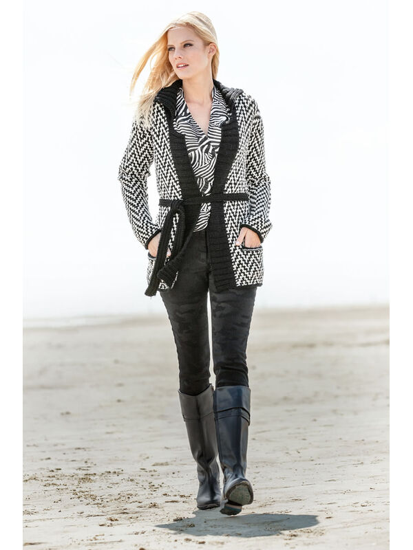 Lana Grossa VEST IN LANGGETROKKEN ZIGZAGPATROON Alta Moda Alpaca