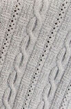 Lana Grossa PLAID IN KABEL-AJOURPATROON Alta Moda Cashmere 16