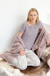 Lana Grossa PLAID IN KABEL-RUITENPATROON Silkhair