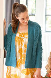 Lana Grossa VEST MET KABELSTREPEN EN GERSTEKORREL Alta Moda Cashmere 16