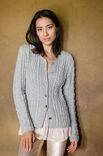 Lana Grossa VEST IN KABEL- EN BOORDPATROON Alta Moda Cashmere 16