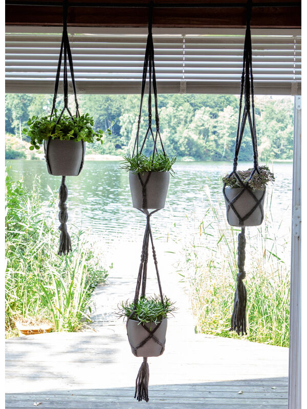 Lana Grossa BLOEMENHANGERS IN MACRAMÉ- TECHNIEK Mille II