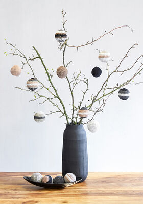 DECO-BOLLETJES MET VASTEN EN NOPPEN Ecopuno van Lana Grossa