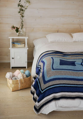 REUZENGRANNY-DEKEN Alta Moda Alpaca van Lana Grossa