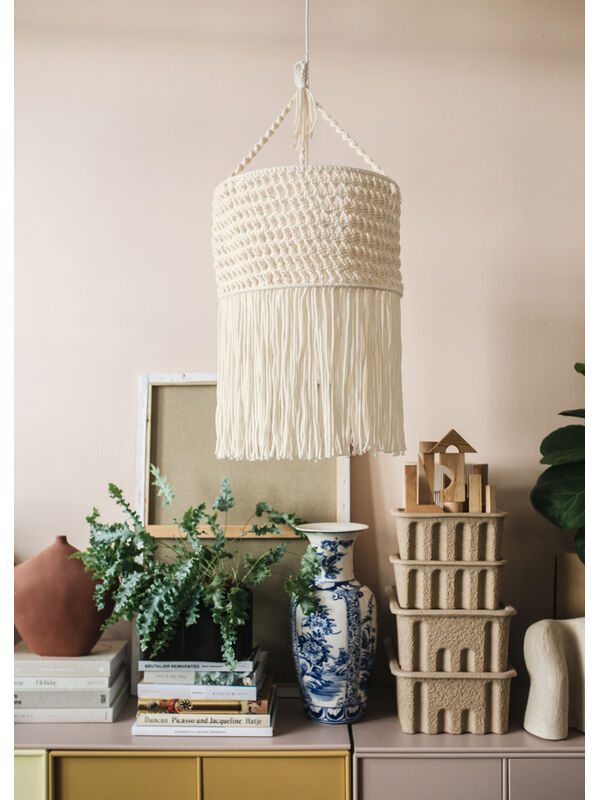 Lana Grossa LAMPENKAP IN MACRAMÉ-TECHNIEK The Tube
