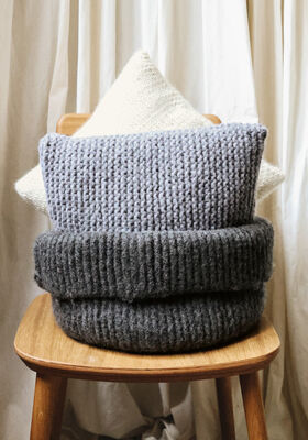 KUSSEN IN RIBBELPATROON Ecopuno Chunky van Lana Grossa