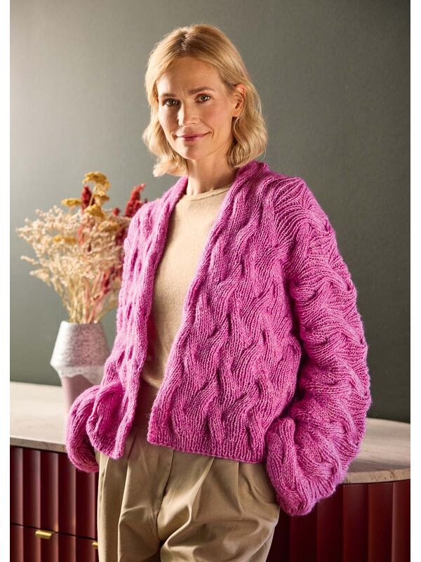 Lana Grossa VEST IN VERSPRONGEN KABELPATROON Natural Alpaca Pelo