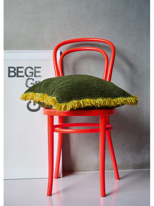 Lana Grossa KUSSENHOES IN TRICOTSTEEKMET FRANJES The Look & Basta