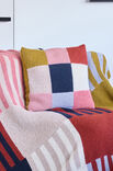 Lana Grossa KUSSENHOES IN RIBBELSTEEK EN TRICOTSTEEK MET INTARSIA Brigitte No. 2
