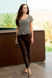 Lana Grossa TRUI IN RIBBELPATROON MET 4 DRAADJES Aria