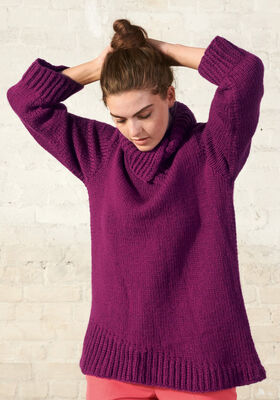 TRUI IN TRICOTSTEEK MET GEDEELDE KRAAG Alta Moda Cashmere 16 van Lana Grossa