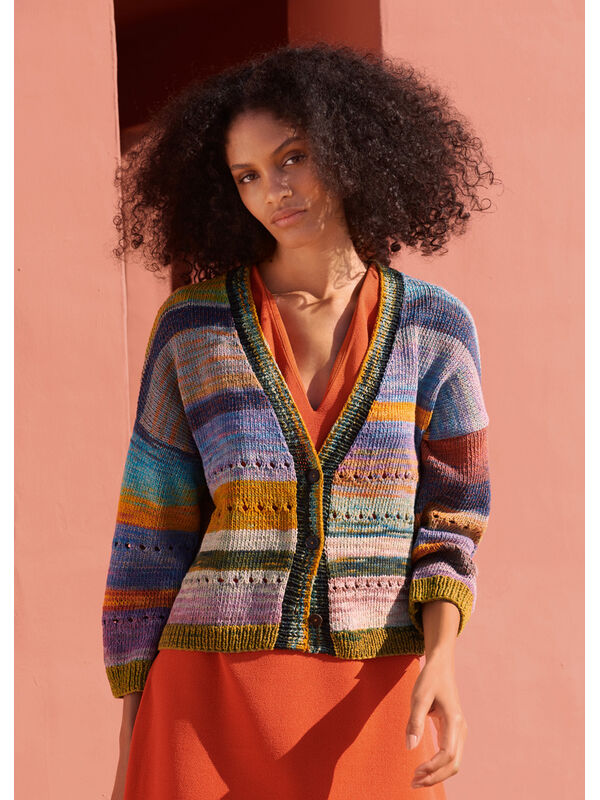 Lana Grossa VEST IN TRICOTSTEEK MET GAATJESSTREPEN Fresco