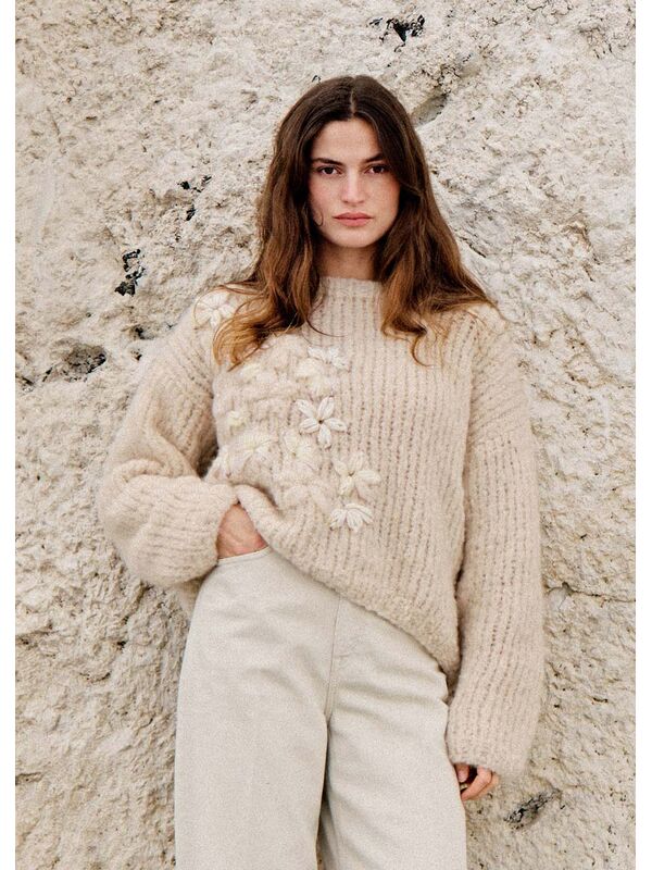 Lana Grossa TRUI IN TRICOTSTEEK MET GEBORDUURDE BLOEMEN Royal Alpaca & Twinny