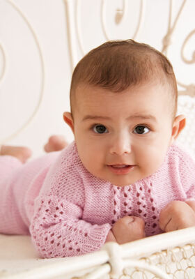 Trui, broekje en muts Cool Wool Baby van Lana Grossa