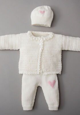 VESTJE, BROEKJE, MUTS EN SCHOENTJES Cool Wool Baby van Lana Grossa