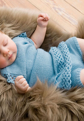 JURK EN BROEKJE Cool Wool Baby van Lana Grossa