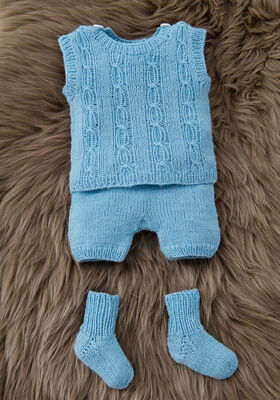 VESTJE, SLIPOVER, BROEKJE EN SOKJES Cool Wool Baby van Lana Grossa