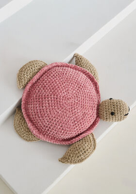 GROTE SCHILDPAD IN OUDROZE The Look van Lana Grossa