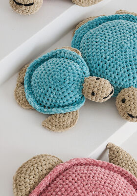 KLEINE SCHILDPAD IN MINTTURKOOIS The Look van Lana Grossa