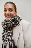 Lana Grossa SJAAL Lala Berlin Lovely Cotton