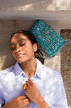 Lana Grossa CLUTCH The Bast & Cosmo