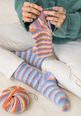 BASIC SOKKEN Cosy Socks Soft Stripes van Lana Grossa