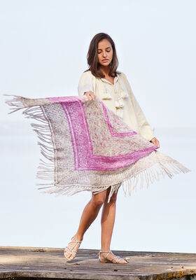 SCHOUDERDOEK Allora Hand-dyed van Lana Grossa