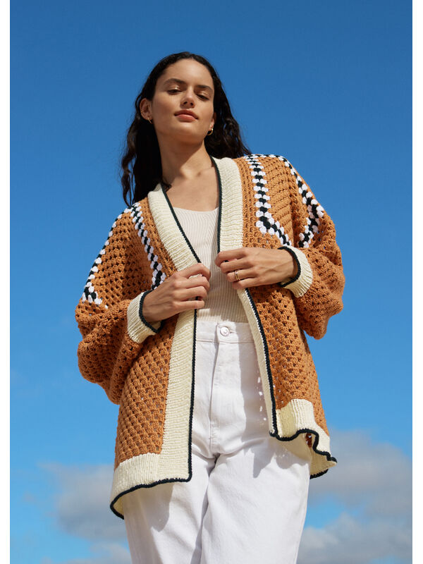 Lana Grossa VEST MET VIERKANTMOTIEVEN IN STOKJESGAATJESPATROON Soft Cotton