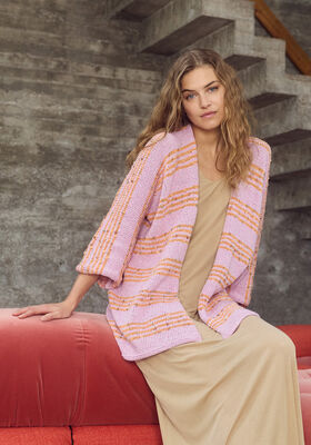 VEST MET KIMONOMOUWEN Summer Softness & Popcorn van Lana Grossa