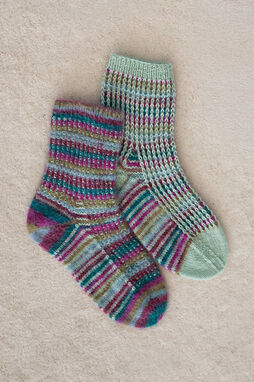 Lana Grossa MEILENWEIT Socktober No. 9 - Duitse uitgave met QR 
