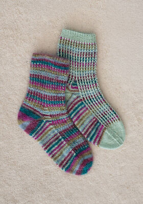 SOKKEN Cosy Socks Multi Stripes & Meilenweit 4-fach 50g van Lana Grossa
