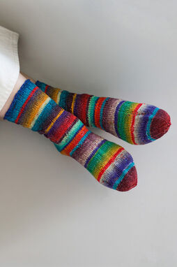 Lana Grossa MEILENWEIT Socktober No. 9 - Duitse uitgave met QR 