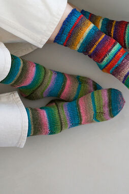 Lana Grossa MEILENWEIT Socktober No. 9 - Duitse uitgave met QR 