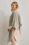Lana Grossa DRIEHOEKIGE DOEK Cool Wool Seta