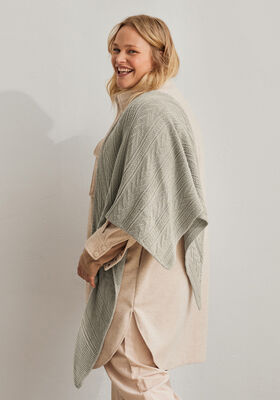 DRIEHOEKIGE DOEK Cool Wool Seta van Lana Grossa