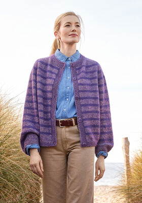 TOP DOWN GESTREEPT VEST Merino Superiore & Silkhair van Lana Grossa