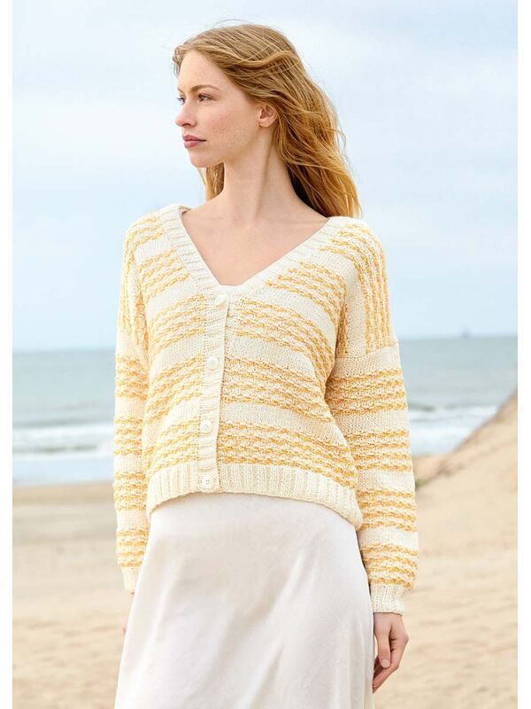 Lana Grossa VEST IN PATROON MET LANGGETROKKEN STEKEN Summer Softness & Bottoni