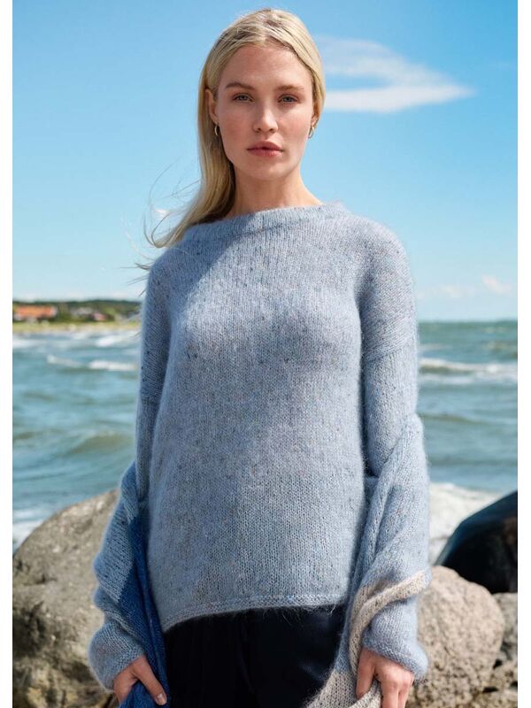 Lana Grossa TRUI MET RONDE HALS Natural Superkid Tweed