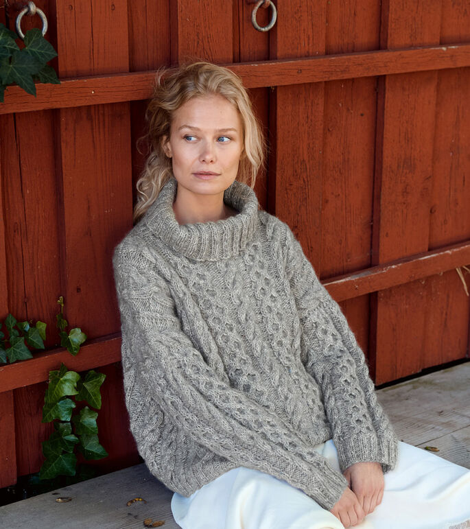 Lana Grossa TRUI MET KABELS EN COL Natural Alpaca Pelo & Natural Superkid Tweed