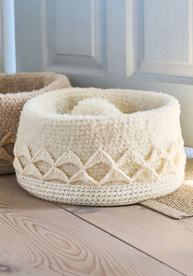 KLEINE MAND MET SIERRAND The Tube, Soffio, Pelliccia & Cool Wool Superbig van Lana Grossa