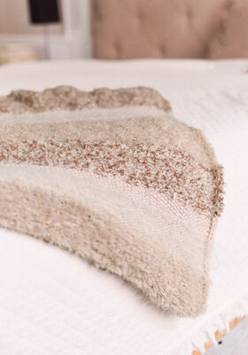 DEKEN MET VERSCHILLENDE PATRONEN EN GARENS Alta Moda Alpaca, Pelliccia, Basta & Orsetto Moulinè van Lana Grossa