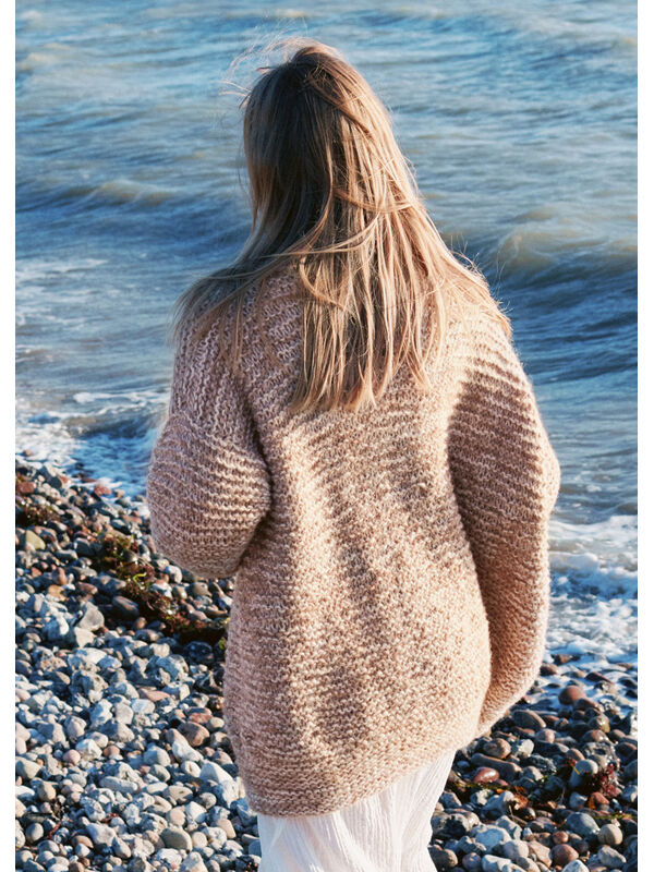 Lana Grossa VEST IN RIBBELPATROON Alpaca Pelo