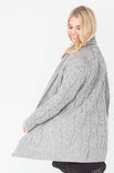 Lana Grossa LANG VEST IN KABELPATROON Alta Moda Alpaca