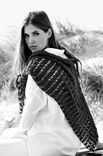Lana Grossa SCHOUDERDOEK Ecopuno