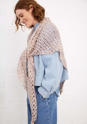GEHAAKTE STOLA Ecopuno, Silkhair & Brillino van Lana Grossa