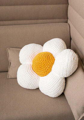 KUSSEN BLOEM The Look van Lana Grossa